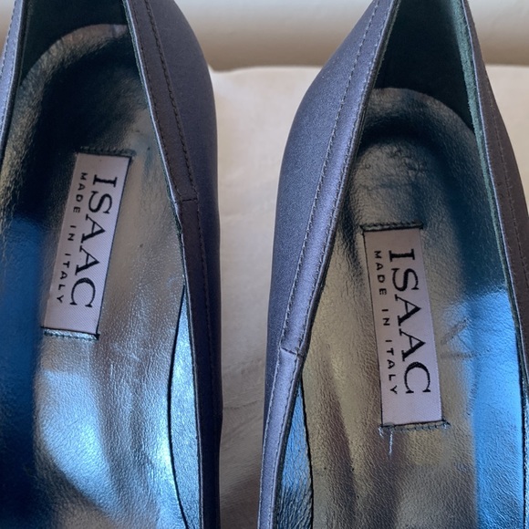 Isaac, Made in Italy, Blue Satin Peep Toe Pumps - EUC - size 9M - Picture 2 of 7